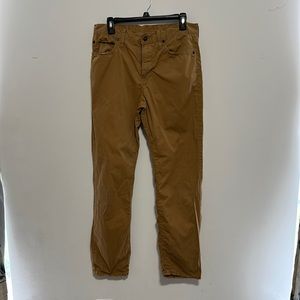 American Eagle original straight khakis 31x32